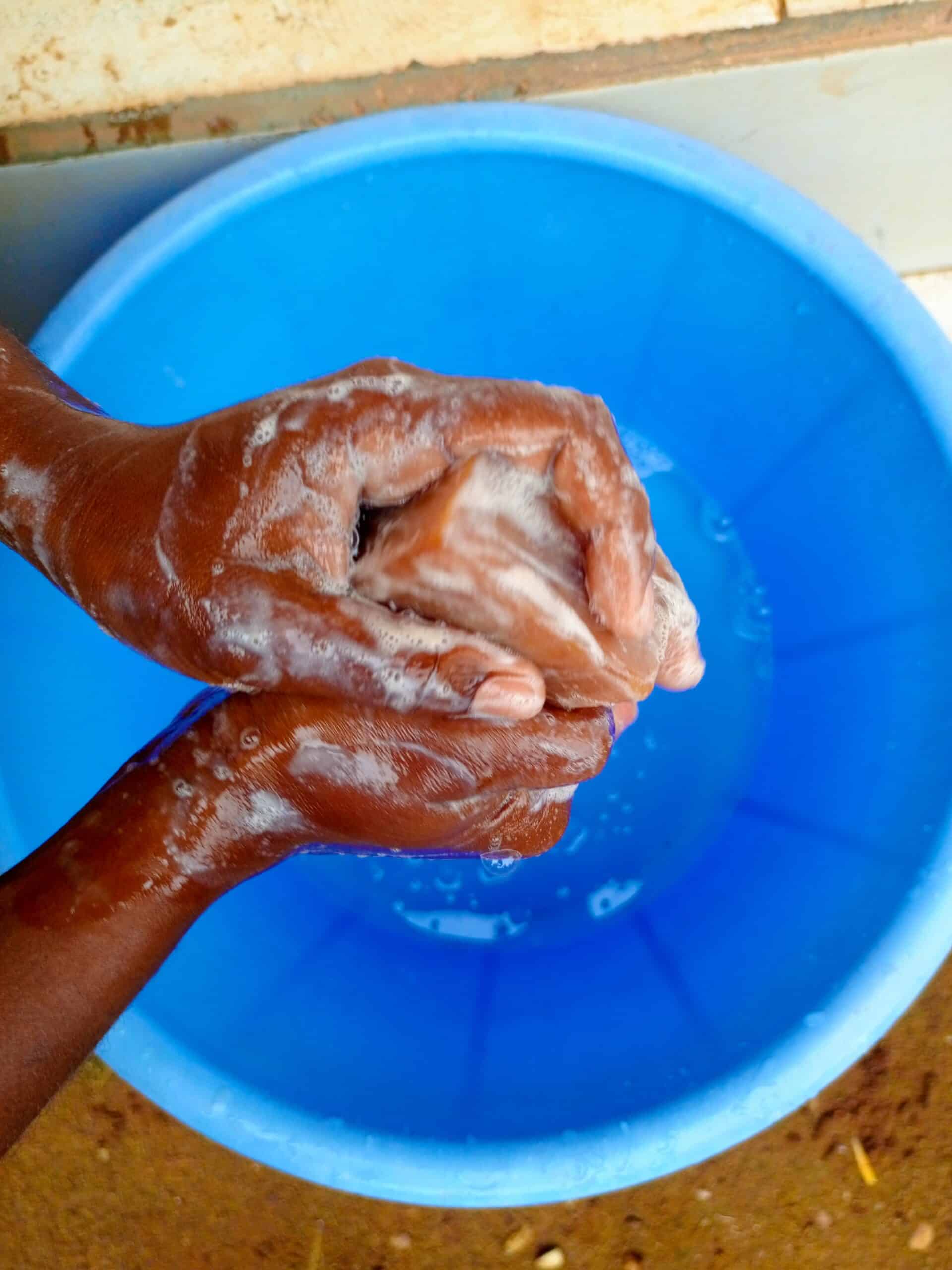 Journée Internationale de Lavage des Mains : Un geste simple pour sauver des vies.