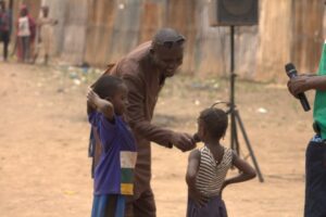 Lutte contre la désinformation à Bimbo