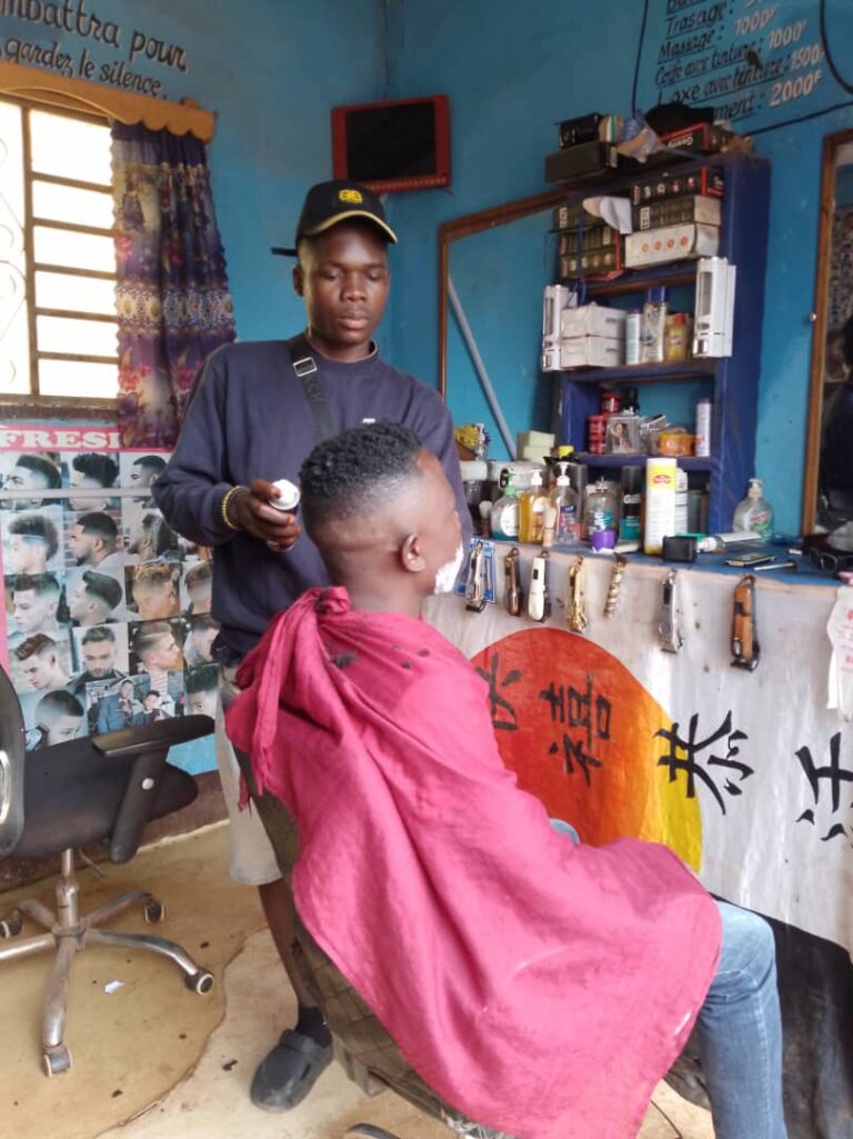 Salon de coiffure de gobongo
